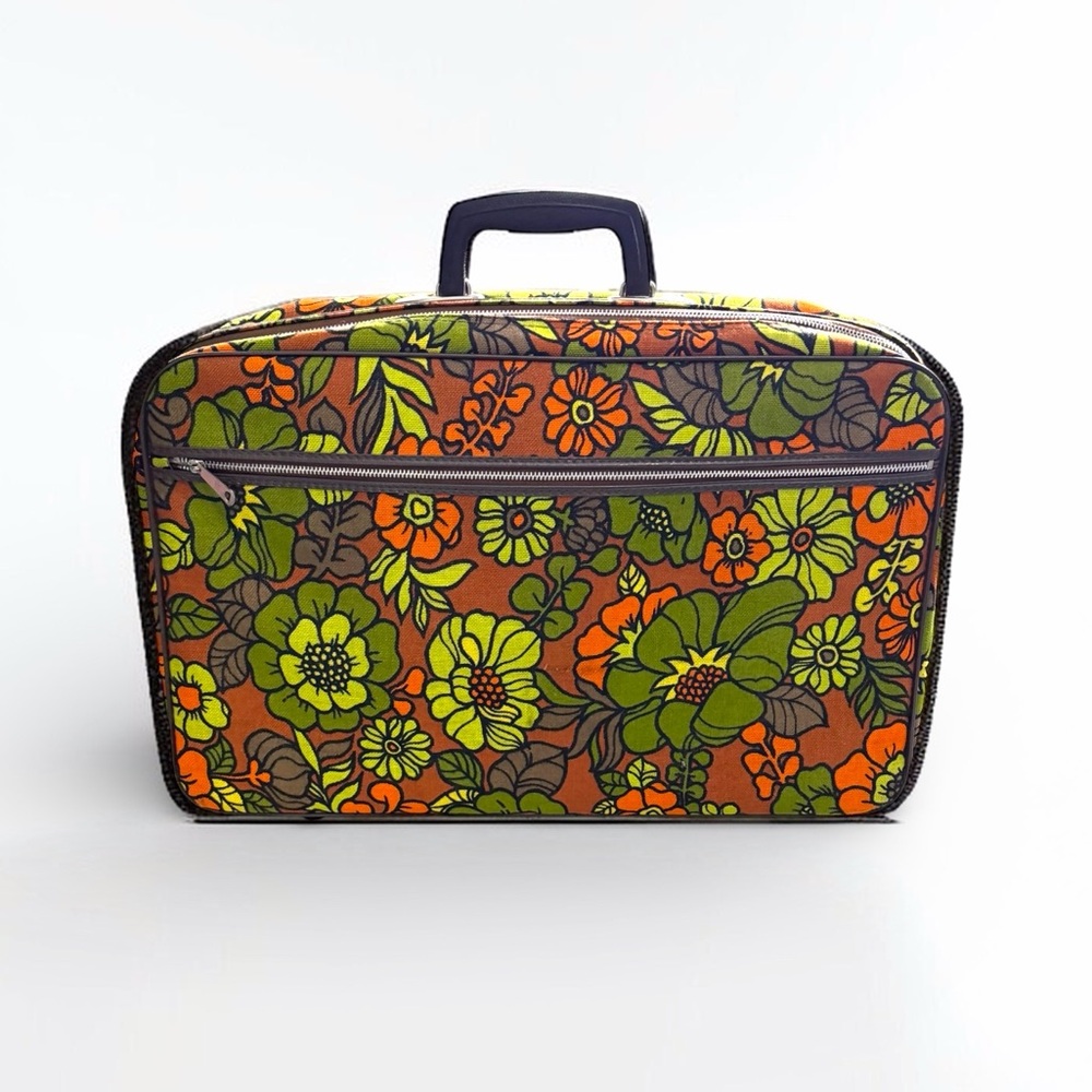 Vintage 70’s Graphic Floral Suitcase / Carry On